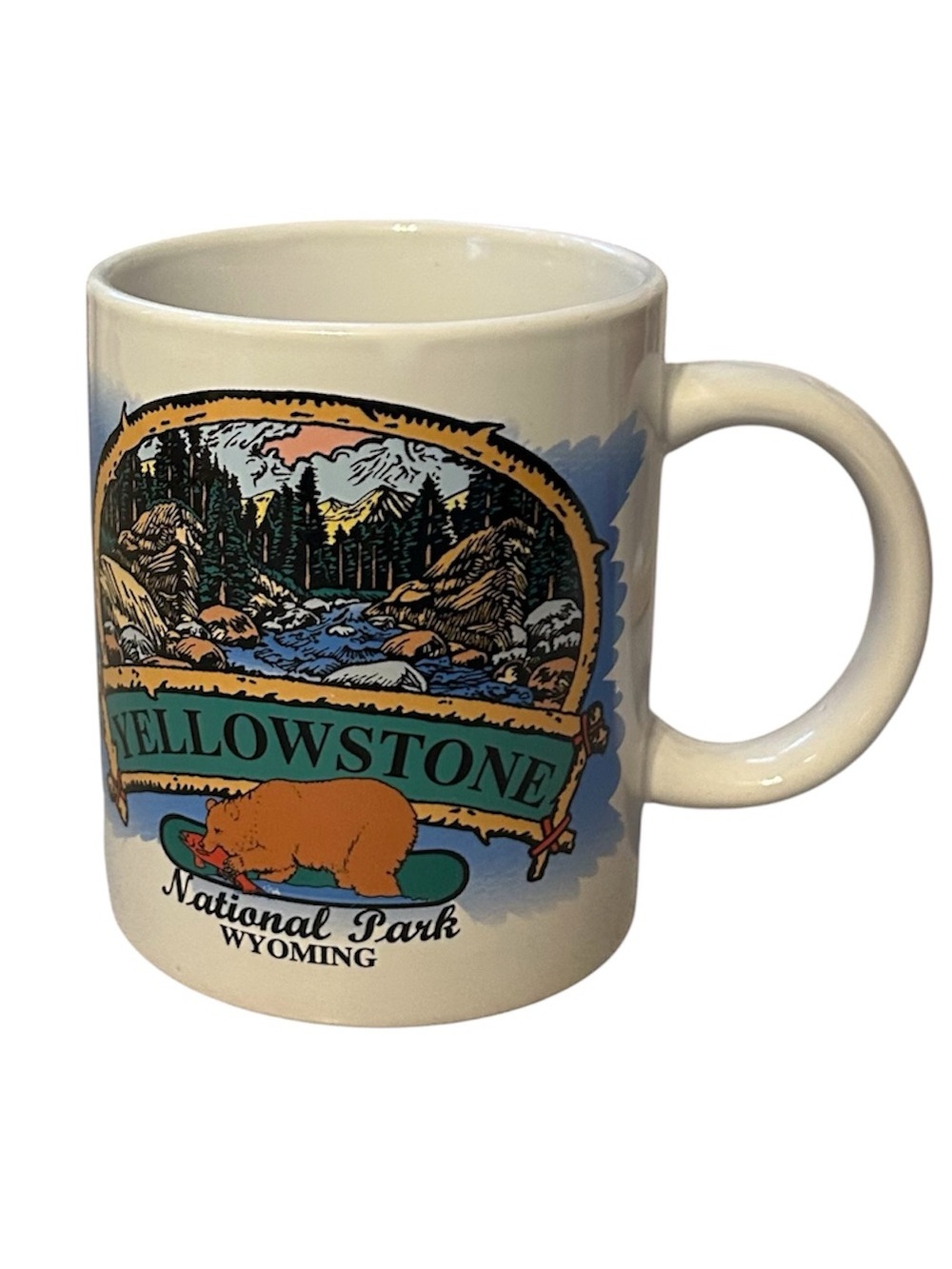 Yellowstone National Park Beige Ceramic Mug with Scenic Artwork